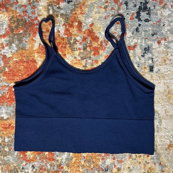 Crop top from ANTHROPOLOGIE - Picture 6 of 6